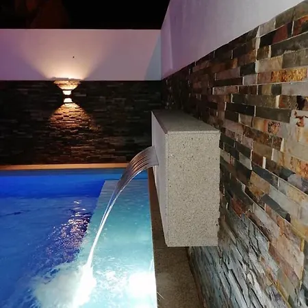 Moradia Com Piscina T4 Vakantiehuis Esposende
