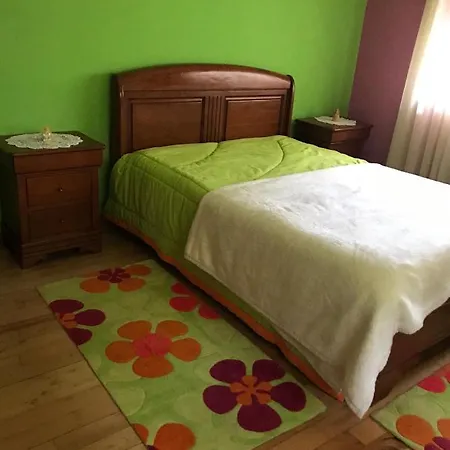 Moradia Com Piscina T4